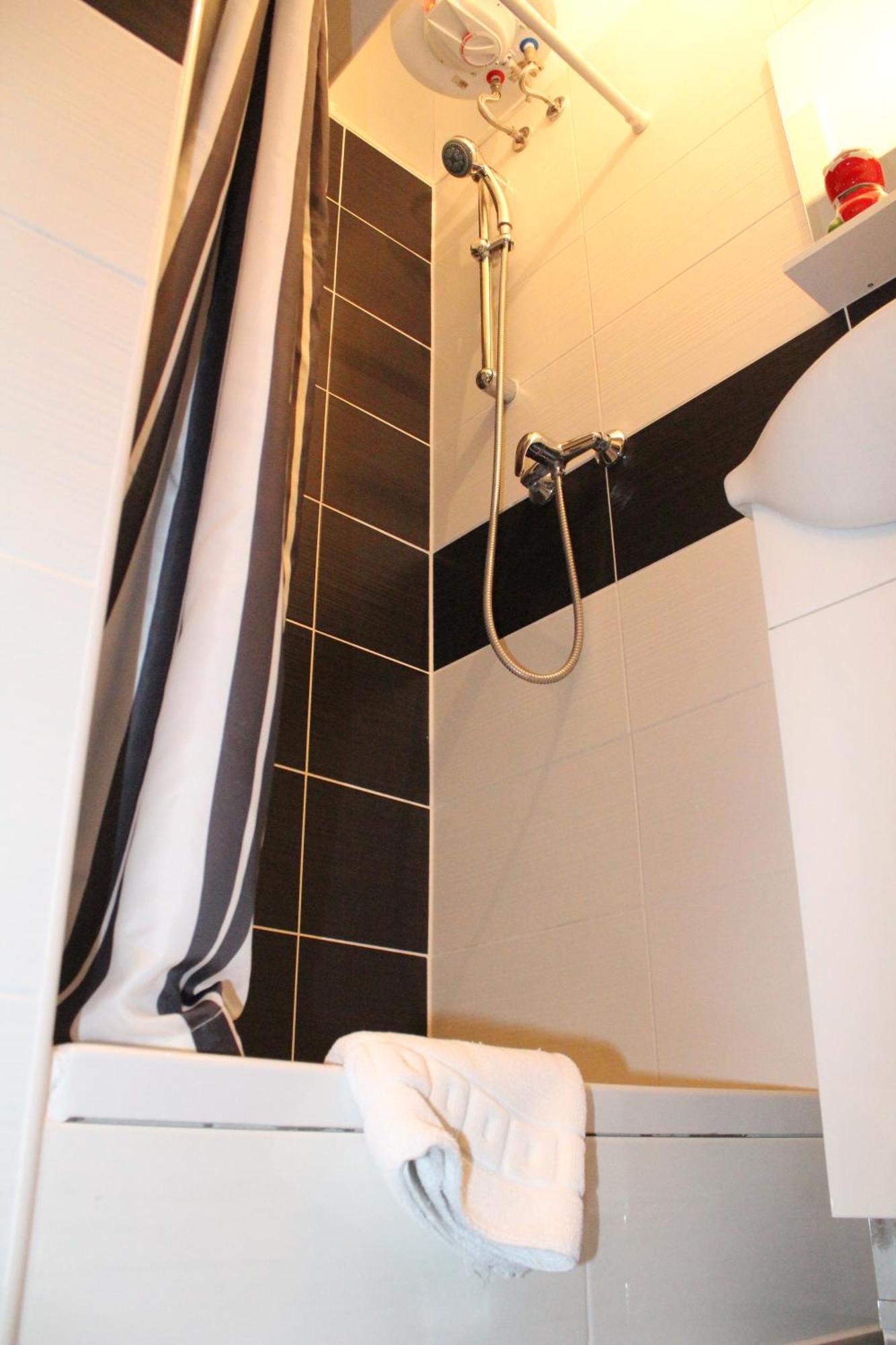 รูม ซาเกรบ 17 Hotel ซาเกร็บ ห้อง รูปภาพ
