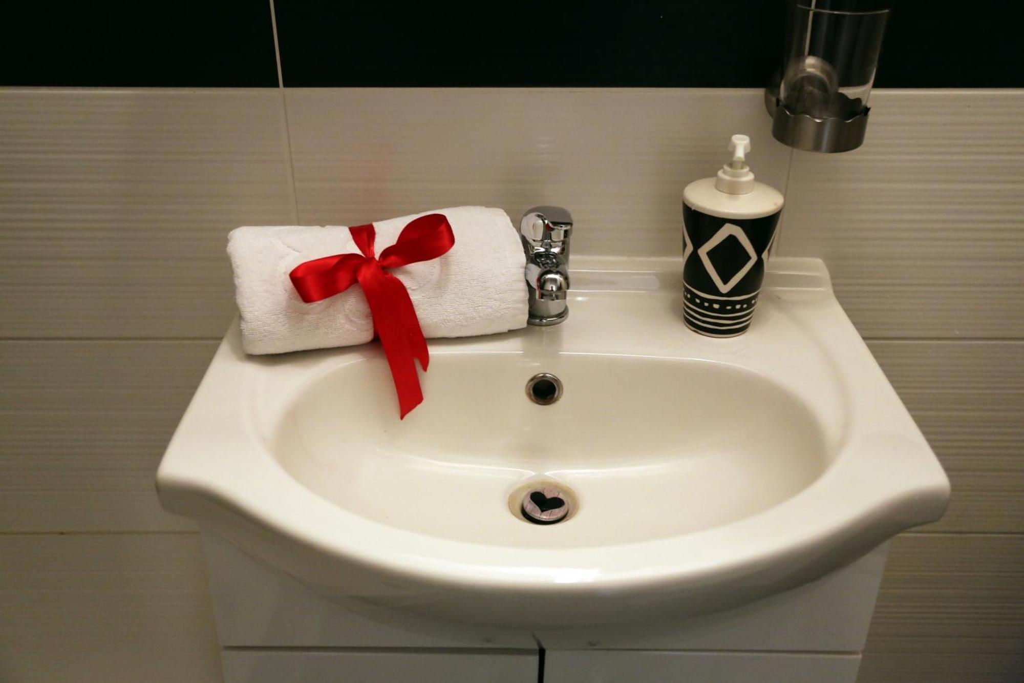 รูม ซาเกรบ 17 Hotel ซาเกร็บ ห้อง รูปภาพ